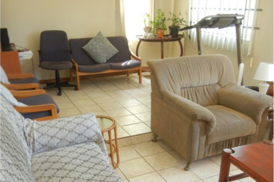 3 Bedroom Property for Sale in Greenfields Eastern Cape